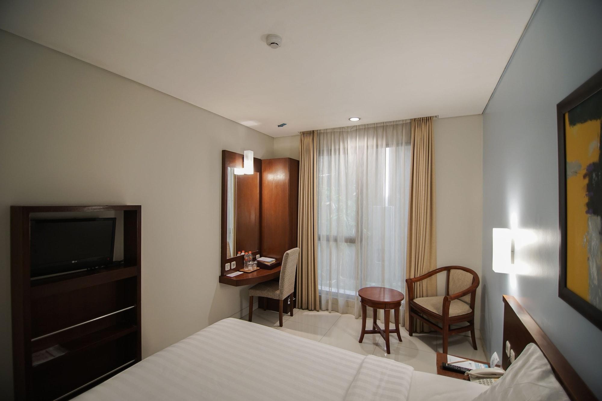 Sofyan Hotel Soepomo Jakarta Exteriör bild