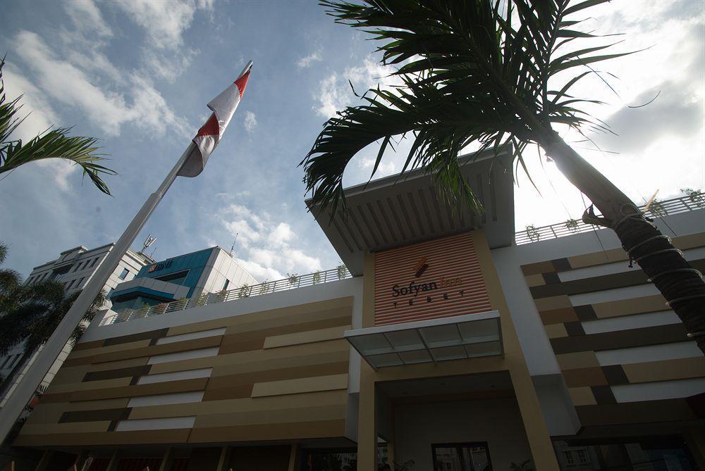 Sofyan Hotel Soepomo Jakarta Exteriör bild