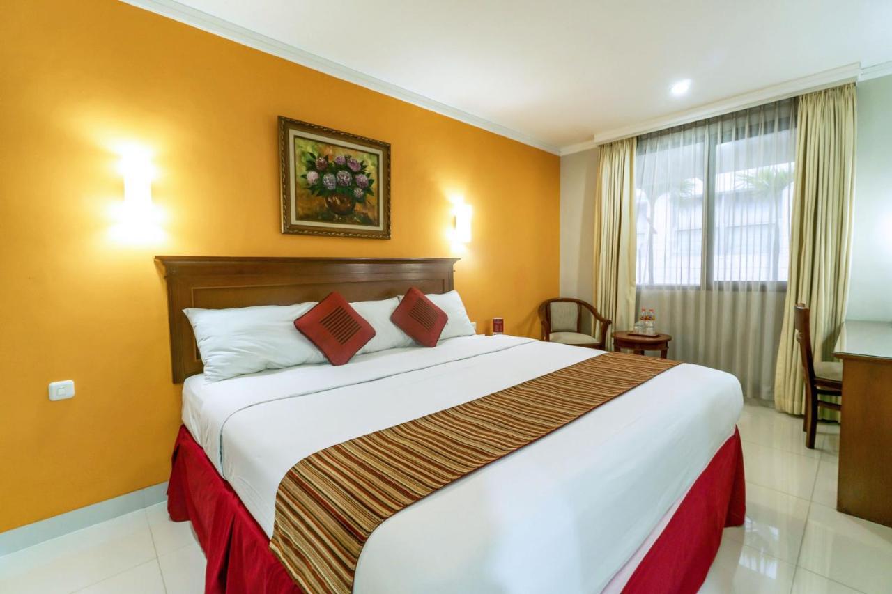Sofyan Hotel Soepomo Jakarta Exteriör bild